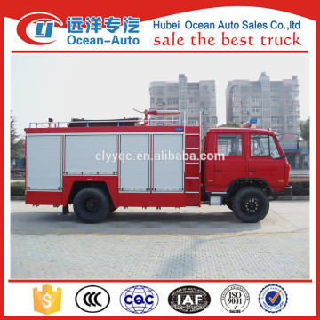 Dongfeng 4X2 5000Liters de control remoto de camiones de bomberos